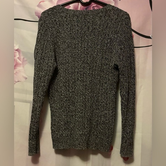 Women’s Croft &Barrow  Sweater Size XL Grey - Picture 2 of 5